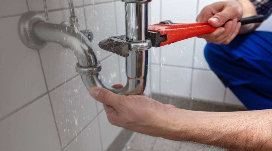 Expert burst pipe repair services in Peoria, IL